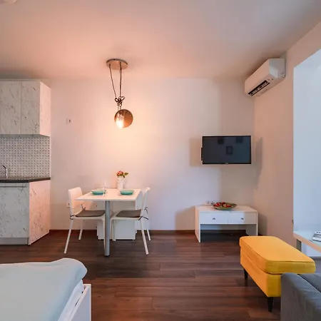 Apartment Bright In The Center