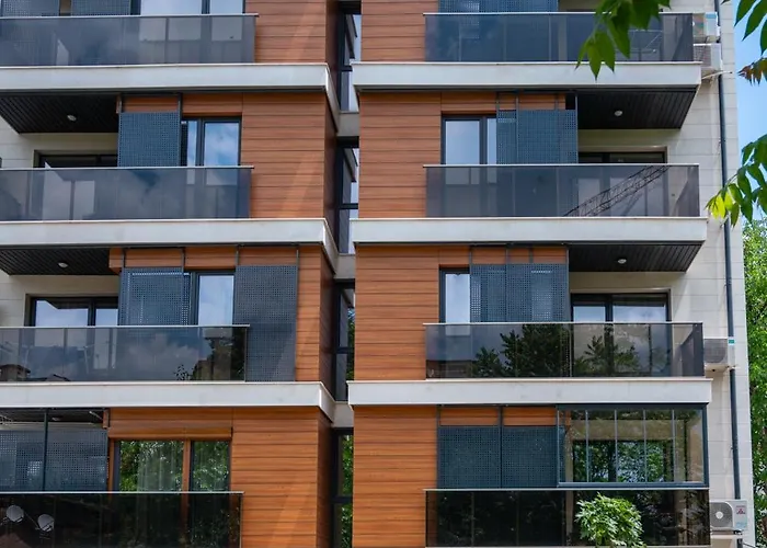 Bright In The Center * 索菲亞