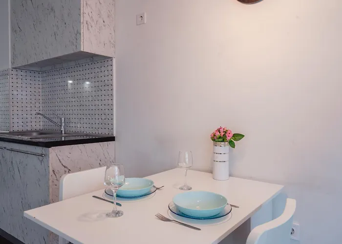 Bright In The Center 公寓 *