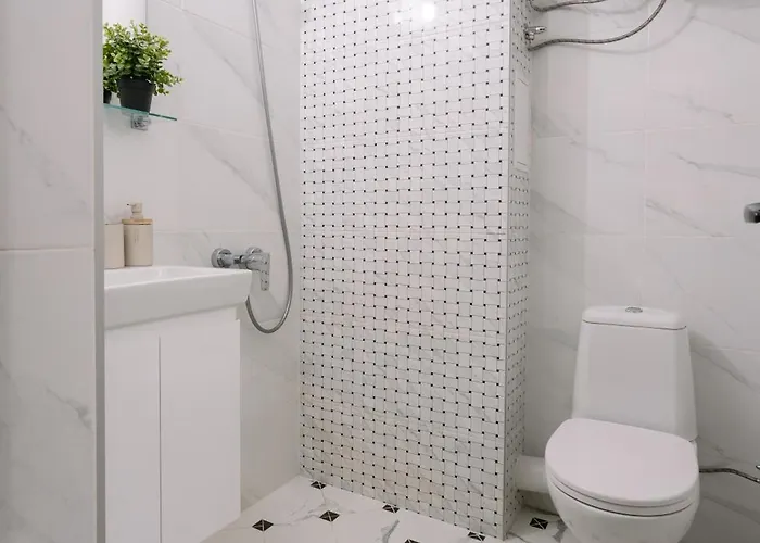 Bright In The Center