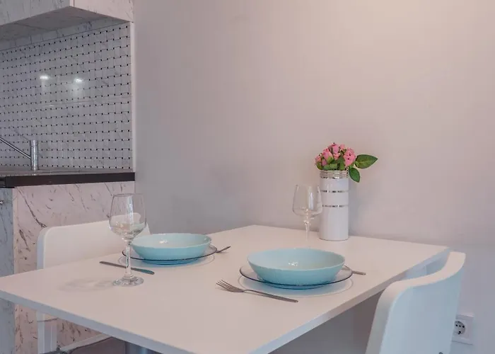 Apartment Bright In The Center Sofia