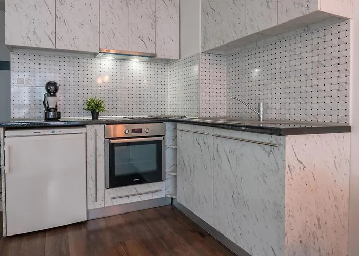 Bright In The Center